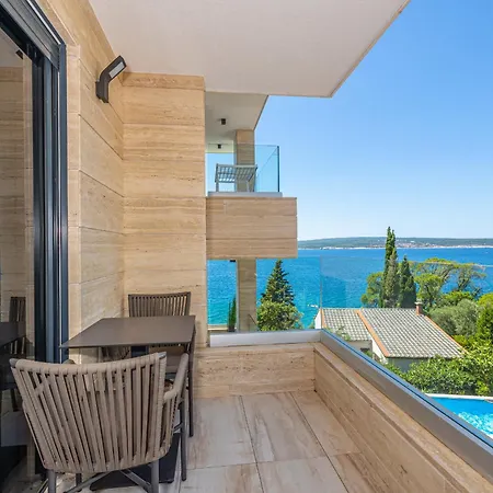 Villa Lana Crikvenica Exterior photo